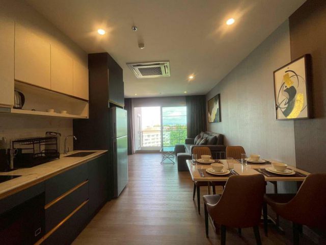 For Rent 1 bedroom condo near mountain , close to Maya Mall, Nimman. (Touch hill elegant )