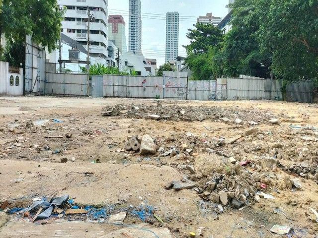 ขายที่ดินเกือบ 1 ไร่ ( 393.6 ตรว) ทำเลทอง สุขุมวิทซอย 13 ใกล้ BTS สถานีนานา
