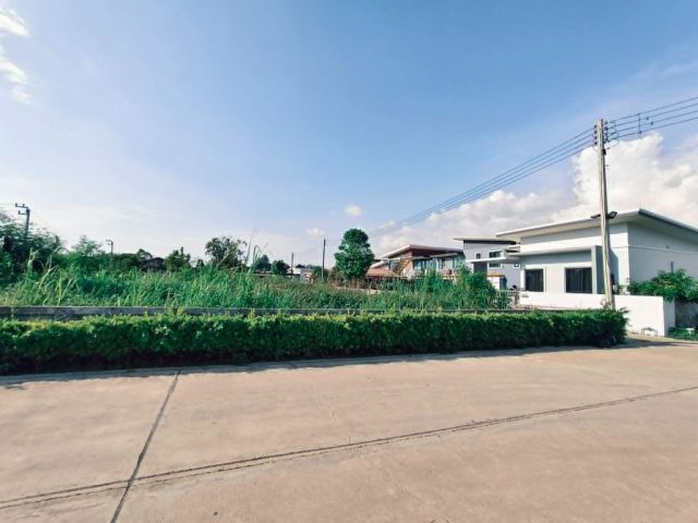 ที่ดินในเมือง 1 ไร่ พื้นที่ใจกลางเมือง ใกล้แยกวุ่นวาย