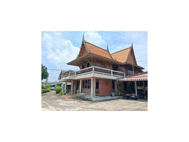 ขายบ้านเดี่ยว 2 หลังใจกลางเมืองสระบุรี เนื้อที่ 1 ไร่ 4 ตารางวาราคาพิเศษ 9.9 ล้านบาทพร้อมโอน