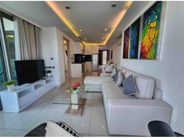 C1411 ขายด่วน คอนโดวิวทะเล Wongamat Tower Condominium ห้องขนาดใหญ่ วิวทะเลสวย พร้อมระเบียงกว้าง