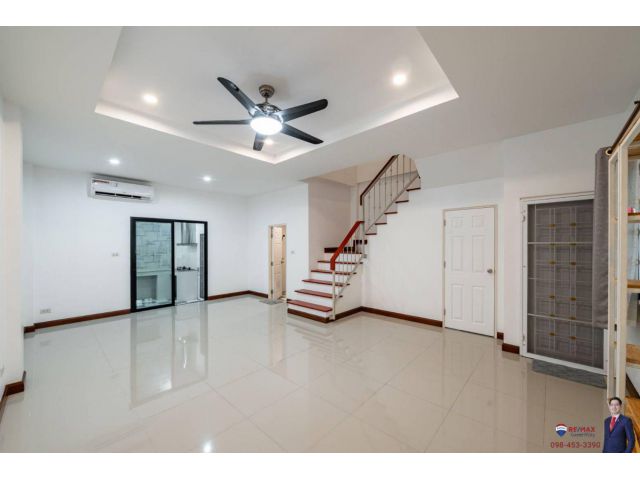 (มาใหม่! NEW Listing! 2025) Paravee ปารวีร์ เพชรเกษม63 ทาวน์โฮมหน้ากว้าง 6 ม. หลังมุม 24.8 ตร.วา