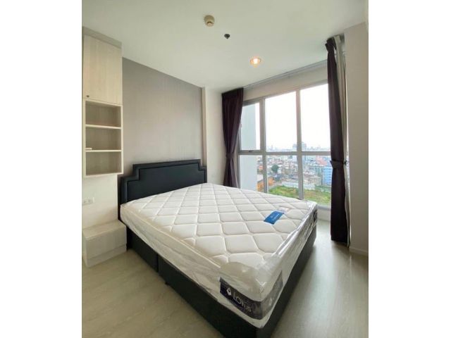 For Rent Condo Rhythm Sathorn-Narathiwas fully furnished (S15-39532)