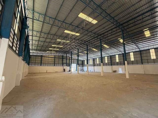 ให้เช่า โกดัง โรงงาน ในพื้นที่ผังสีม่วง พื้นที่ 1,000 ตร.ม.โซน เทพารักษ์ สมุทรปราการ ย่านนิคมอุตสาหกรรมบางพลี