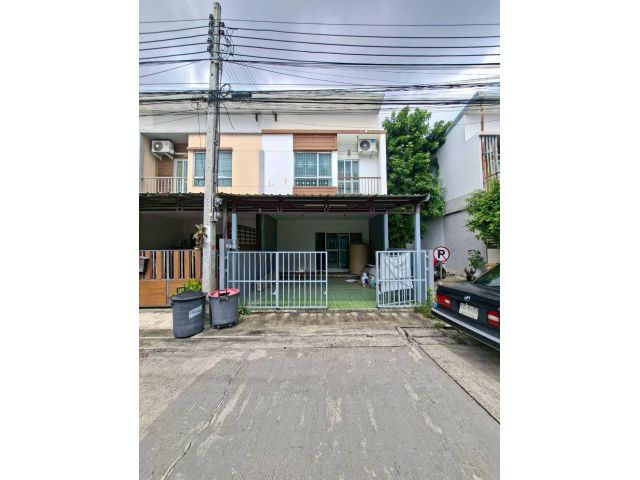ขายด่วนบ้านรีโนเวท หมู่บ้านวิลเลจไลท์ ซ.พัฒนาการ 38 หลังมุมพื้นที่เยอะ (N.2172)