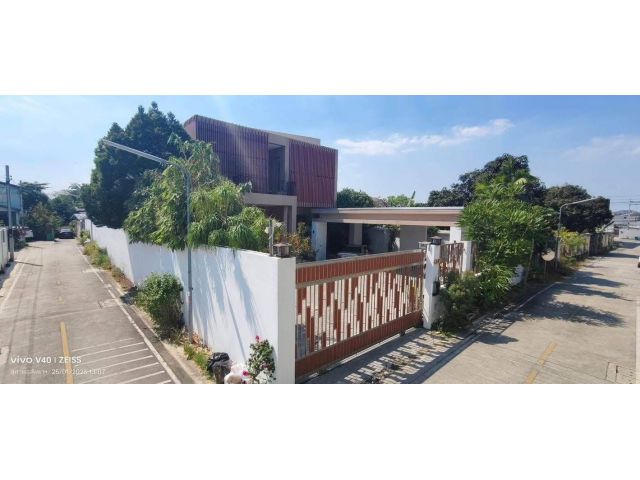 U1445 ให้เช่าบ้านเดี่ยว 2 ชั้นหลังมุม บ้านหลังใหญ่ พร้อมสระว่ายน้ำในบ้าน พร้อมเฟอร์ โซนราชพฤกษ์ ฝั่งตรงข้ามเซ็นทรัลเวสวิ