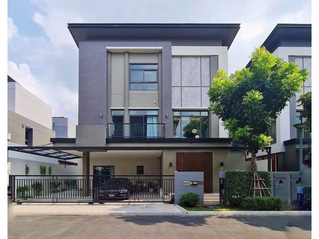 ขายหรือเช่าบ้านเดี่ยว 3 ชั้น พร้อมอยู่ โครงการเดอะ เจนทริ สุขุมวิท 101 ใกล้ BTS ปุณณวิถี เขตพระโขนง กทม.