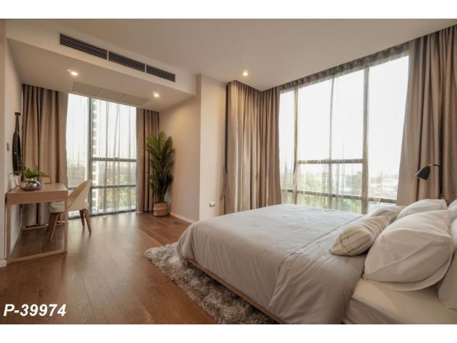 P-39974 — ลดราคาด่วน ขายคอนโด ห้องมุม ชั้น 8 The Bangkok Sathorn ขนาด 2 นอน 2 น้ำ วิวเมือง ติด BTS สุรศักดิ์ 085-592-2897 Line: @easythaihome