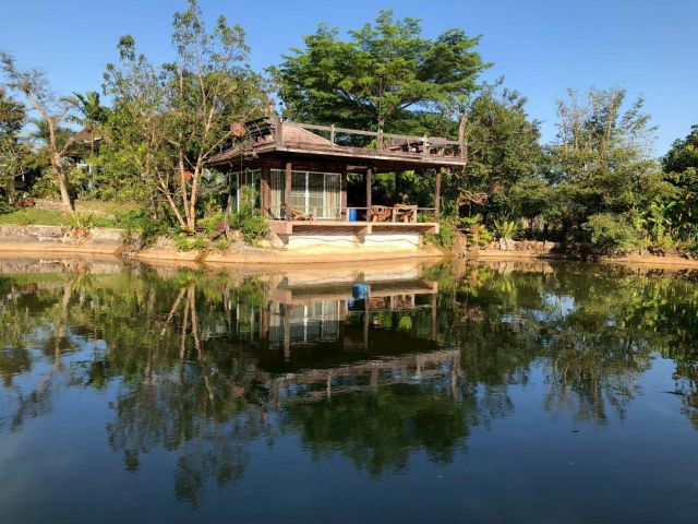 ที่ดิน พร้อมบ้านพักอาศัย