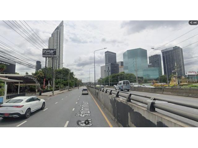 ขายด่วน ที่ดินติดถนนรัชดาภิเษก ใกล้เมเจอร์รัชโยธินเพียง 500 เมตร ราคาถูกที่สุดแปลงสุดท้าย ติดต่อ 063-363-4664