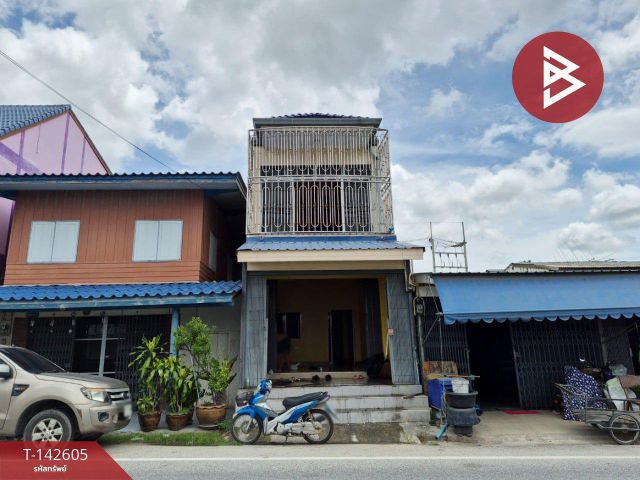ขายอาคารพาณิชย์ 2 ชั้น เนื้อที่ 35 ตร.วา บ้านบึง ชลบุรี