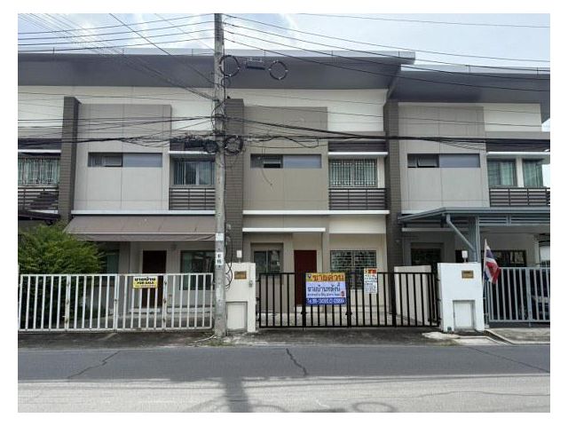 ขายทาวน์เฮ้าส์ 2 ชั้น หมู่บ้านโมทาวน์แจ้งวัฒนะ-ปากเกร็ด19 (รหัสทรัพย์ 202553) ต.บางพูด อ.ปากเกร็ด จ.นนทบุรี ขนาด 23.50