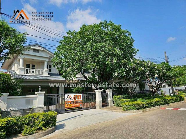 ม.มัณฑนา วัชรพล-รามอินทรา 1 บ้านเดี่ยวพร้อมเรือนรับรอง เนื้อที่ 106 ตร.ว. Renovate แล้วพร้อมอยู่ ร่มรื่น กว้างขวาง