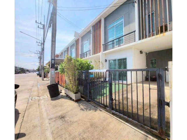 หมู่บ้านพฤกษา 119 รังสิต–คลอง 2 รีโนเวทใหม่ พร้อมเข้าอยู่ ขนาด 18.7 ตารางวา 3 ห้องนอน ตำบลคลองสอง อำเภอคลองหลวง