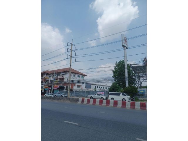 ขายที่ดินเปล่า 3ไร่ 90ตรว. ติดถ.ติวานนท์ ติดโชว์รูมฮอนด้าบ้านใหม่ ปทุมธานี