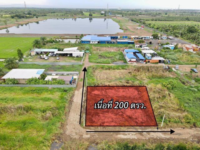 ที่ดินแปลงเล็ก เหมาะทำบ้านพัก ซ.พนารัตน์คลอง 9 อ.หนองเสือ จ.ปทุม เนื้อที่ 200 ตารางวา ราคา 750,000 บาท