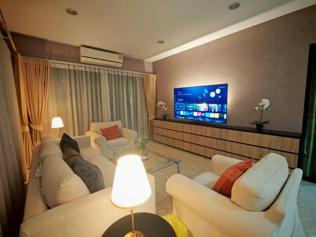 For rent Detached house for rent, 4 bedrooms, Grand Bangkok Boulevard Sathorn-Kanlapaphruek. Brand new house, newly d