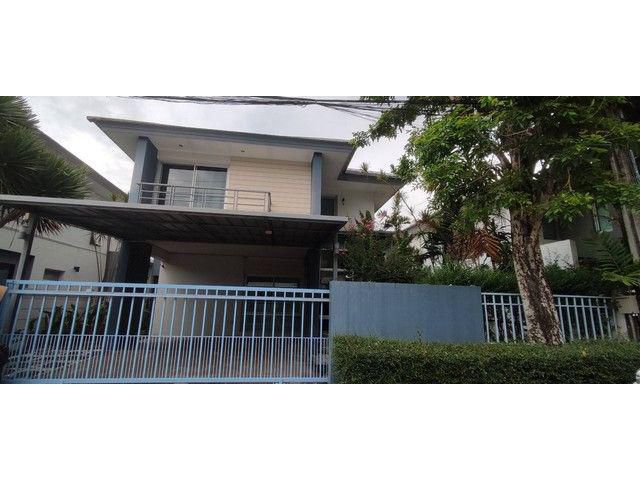 TU092 ให้เช่า บ้าน - กรุงเทพ ลาดพร้าว ห้องนอน 4 ห้อง ห้องน้ำ 3 ห้อง