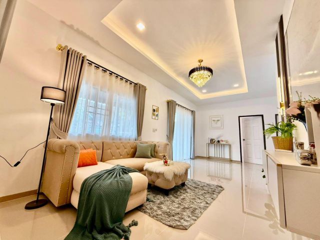 บ้านเดี่ยวพัทยาทำเลดีโนเวทใหม่หิ้วกระเป๋าอยู่ได้เลย 3 นอน 2 น้ำสุดคุ้ม