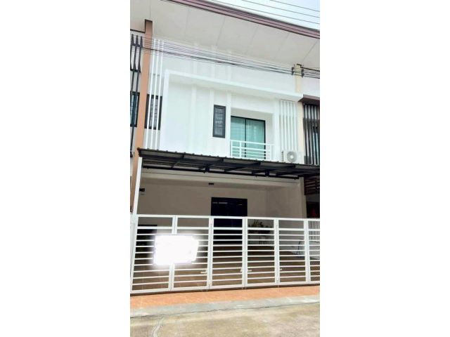ขายทาวน์โฮม 2 ชั้น บ้านฟ้าปิยรมย์ นีวา เฟส 14 ลำลูกกา คลอง 6 เนื้อที่ 21.8 ตารางวา 3 ห้องนอน ต.บึงคำพร้อย อ.ลำลูกกา