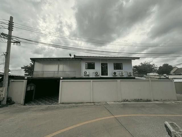 ให้เช่าบ้านเดี่ยว 2 ชั้น 5 ห้องนอน 2 ห้องน้ำ ซอยสุขุมวิท56 ใกล้ BTS อ่อนนุช บางจาก