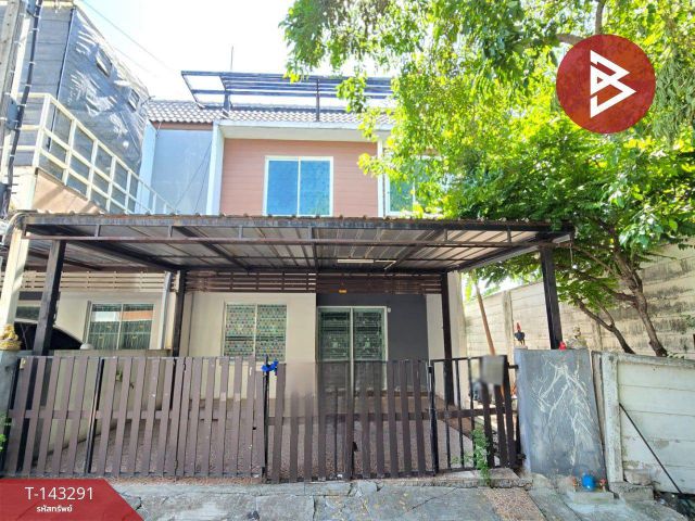 ขายทาวน์เฮ้าส์ หมู่บ้านเดอะคัลเลอร์ส พรีเมี่ยม บางนา กม.8 (The Colors Premium Bangna KM.8) สมุทรปราการ