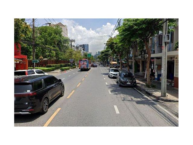 ขายอพาร์ทเม้นท์ Yield 8% ถนนนางลิ้นจี่ ใกล้ Market Place นางลิ้นจี่