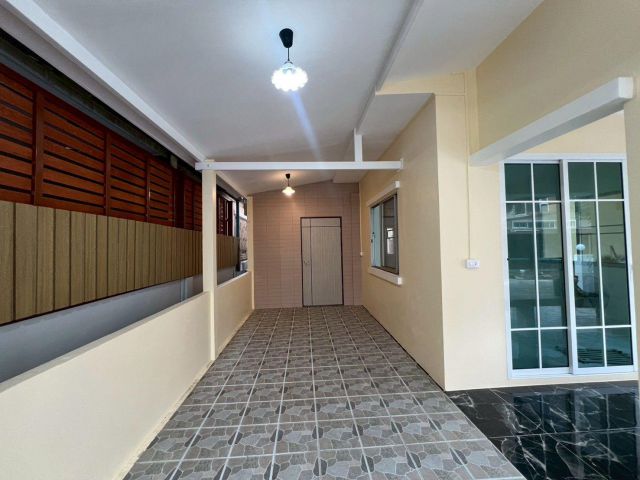 *ขาย บ้านเดี่ยวรีโนเวทใหม่ทั้งหลัง 51 ตรว.คุ้มค่า ราคาถูกแล้ว จองด่วน