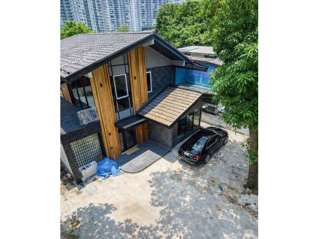 commercial space ปรับปรุงใหม่ ใกล้ BTS ปุณณวิถี 400 ม.ทรู ดิจิทัล พาร์ค 60 ตร.ว.240 ตร.ม นานาชาติแองโกลสิงคโปร์ 200ม.