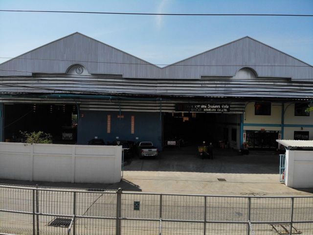 ให้เช่าโรงงาน มีใบอนุญาตประกอบกิจการโรงงาน (รง.4) พร้อมเครน ตั้งอยู่ถนนบางนา กม 12 บางพลี-ตำหรุ