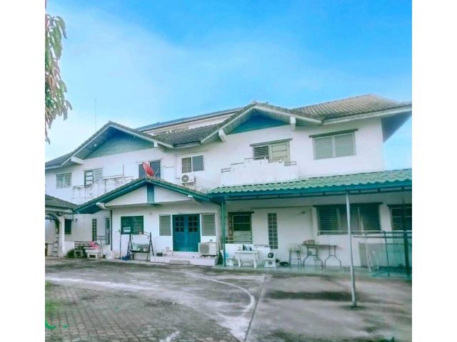 Owner Post สำหรับบ้านสร้างเองระดับ Super Rare ขนาด 216 sqw จอดรถได้ 10 คัน ในทำเลราชวัตร-สามเสน