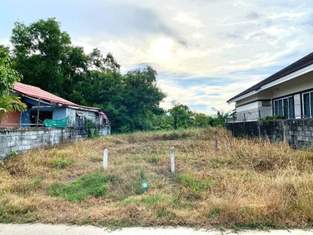 ขายที่ดินตาขัน 50 ตรว. ถมแล้วติดถนนคอนกรีต ใกล้ถนนเส้น36-4กม. อ.บ้านค่าย ระยอง