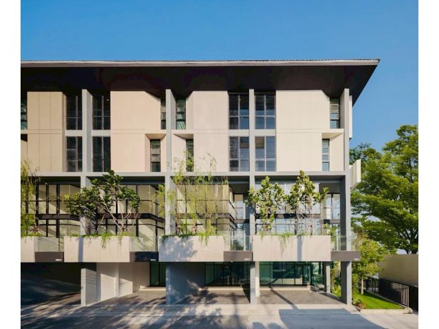 For Sale / For Rent The Mixx Preakasa เดอะ มิกซ์ แพรกษา โฮมอ็อฟฟิศ 4.5 ชั้น มีลิฟต์ อยู่ใกล้ถนนสุขุมวิทและ BTS สถานีแพรก
