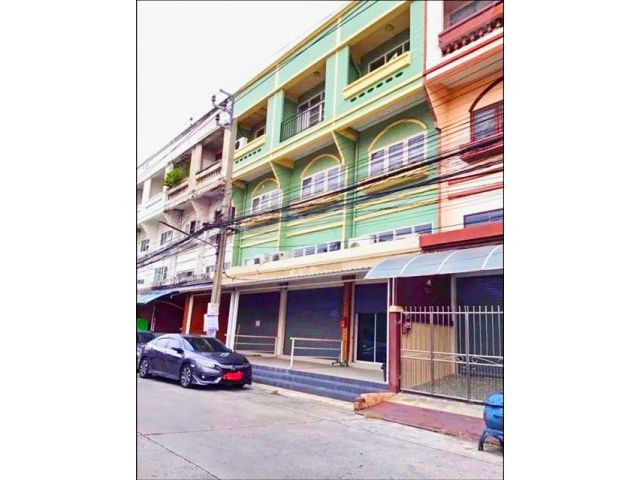 ให้เช่อาคารพาณิชย์ 4ชั้น 25ตร.วา. 400ตร.ม. 3 นอน 2 น้ำ ถ.นวมินทร์46-54 MRTคลองบ้านม้า 3.2กม. รพ. สิรินาถ บึงกุ่ม 500 ม.