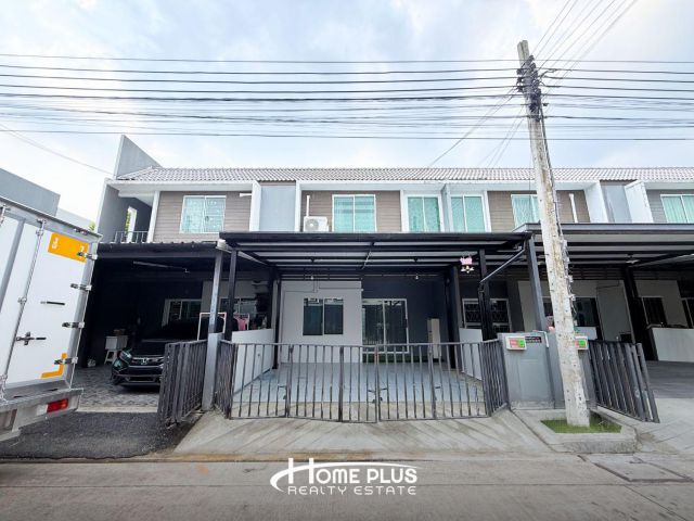 ขายทาวน์โฮม 2 ชั้น เดอะคัลเลอร์ส พรีเมียม วงแหวน–รามอินทรา (The Colors Premium Wongwaen–Ramintra) ใกล้แฟชั่นไอส์แลนด์