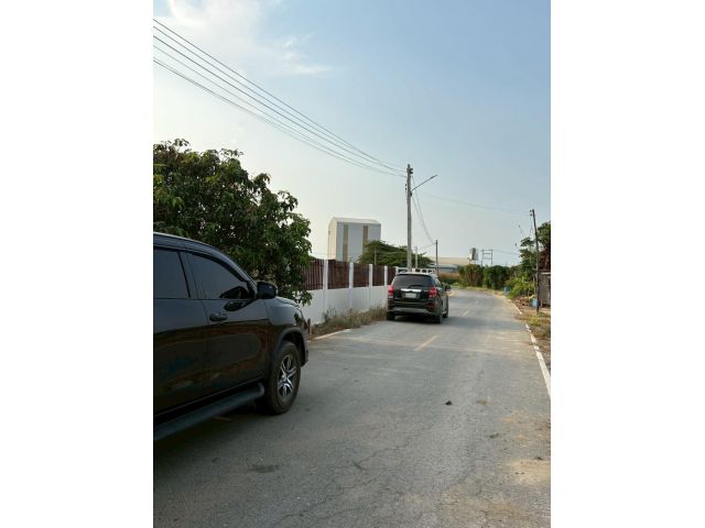 ที่ดินหนองปากโลก เมืองนครปฐม