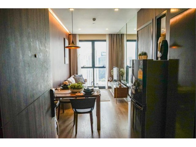 For rent Condo Ashton Asoke Fully Furnished (S15-3305)