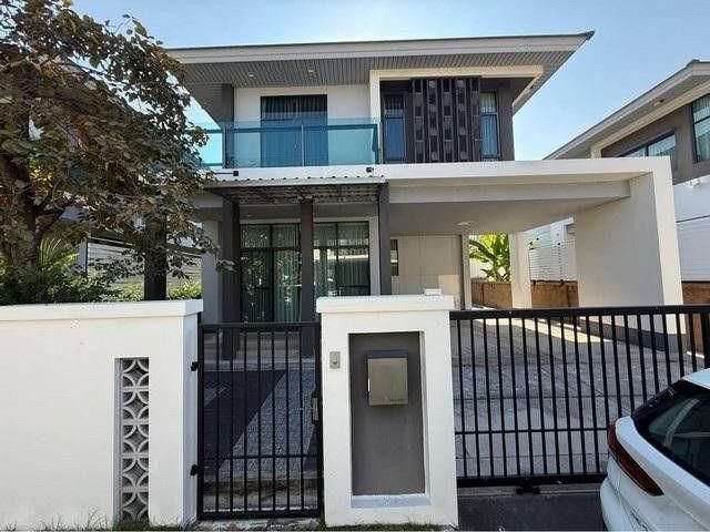 ให้เช่า บ้านเดี่ยว 2 ชั้น โครงการ เศรษฐสิริ พัฒนาการ ถนนพัฒนาการ-อ่อนนุช (ตัดใหม่) ใกล้โรงเรียนนานาชาติชั้นนำ Brighton C