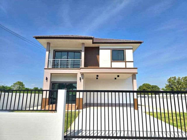 โครงการบ้านสวย เฟส 4 ขายบ้านเดี่ยว ใหม่ ทันสมัย พิกัด ต.หนองปลิง อ.เมือง จ.นครสวรรค์ (เข้าซอยจ่าหมูจุ่ม)