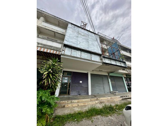 ขาย อาคารพานิชย์ 3.5 ชั้น พื้นที่ 33 ตร.ว. ริมถนนเพชรเกษม ต.เกาะหลัก อ.เมืองประจวบคีรีขันธ์ จ.ประจวบคีรีขันธ์