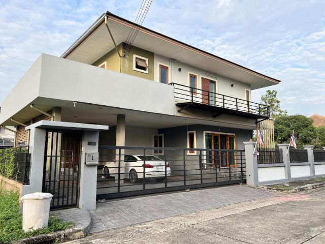 ขายบ้านเดี่ยว ซ. นิมิตรใหม่ 28 หมู่บ้านปัญญาเลคโฮม พท. 160 ตรว.