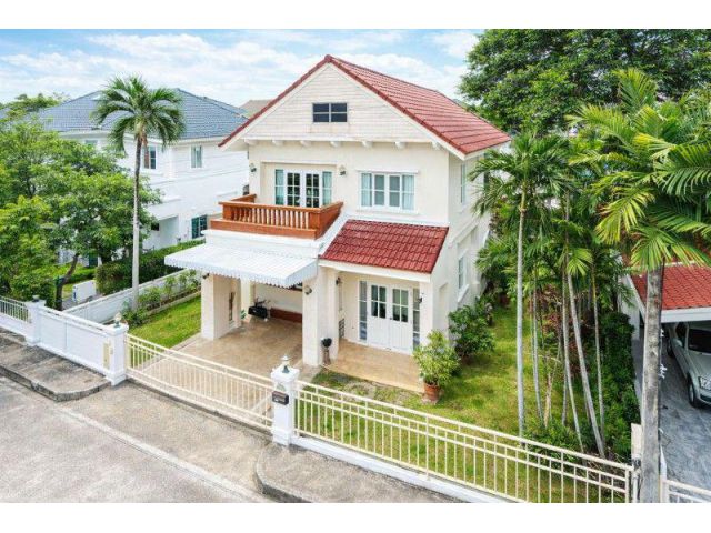 หรูหรา หนองหาร สันทราย บ้านเดี่ยว 2 ชั้นใกล้ตลาดสดแม่โจ้ 1.2 กม.แลนด์ แอนด์ เฮ้าส์ 3 นอน 2 น้ำ พร้อมเฟอร์ฯ แยกหนองจ๊อม