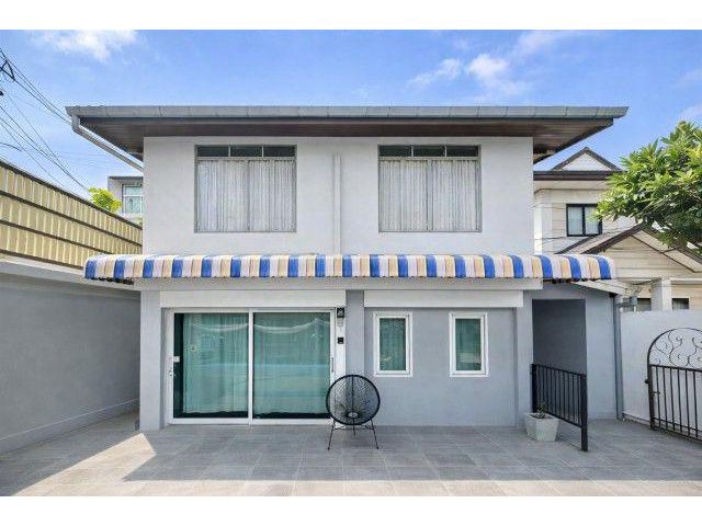 พร้อมแอร์ทุกห้อง สถานีกลางบางซื่อ 700ม. Lotusประชาชื่น 500 ม. ประชาชื่นต้นๆ บ้านเดี่ยว 2 ชั้น 3 นอน 2 น้ำ 20ตร.ว. 160ตร.
