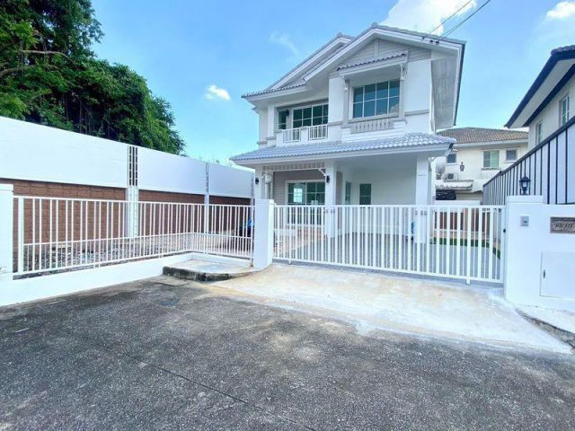 **ฟรีโอน**ขายบ้านเดี่ยวหลังมุม รีโนเวททั้งหลัง หมู่บ้านชัยพฤกษ์ รังสิต คลอง4 ติดถนนรังสิต-นครนายก ธัญบุรี ปทุมธานี.