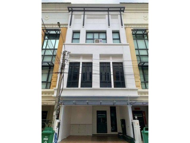 BH4189 ให้เช่าทาวน์โฮม 3.5 ชั้น บ้านกลางกรุง ออฟฟิศ พาร์ค บางนา พร้อมเฟอร์นิเจอร์ จดทะเบียนบริษัทได้
