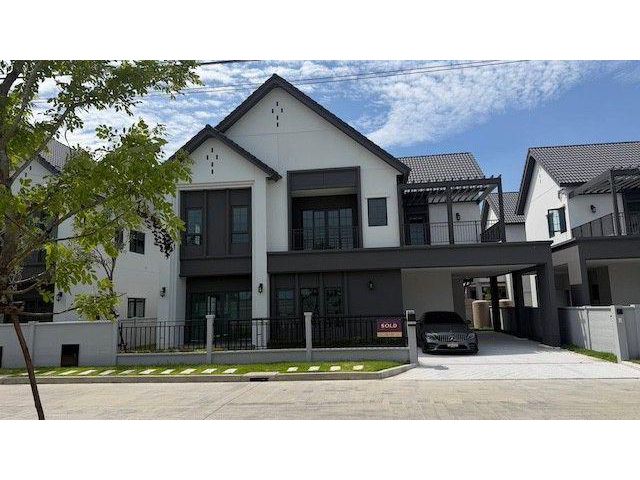 BH4190 ให้เช่า บ้าน BH4190 บ้านเดี่ยวให้เช่าและขาย CENTRO Bangna Phase 2 ใกล้ Mega Bangna พื้นที่ใช้สอย 303 ตร.ม. 120,00