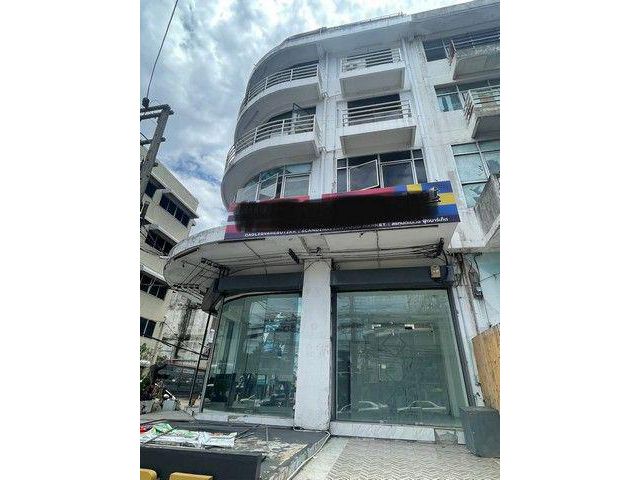 ให้เช่าอาคาร 2 คูห่ทะลุกัน 4.5 ชั้น 450 ตรม. 4 ห้องน้ำ ติดถนนซอยอ่อนนุช สุขุมวิท 77 เหมาะทำออฟฟิศ โชว์รูม (RP280)