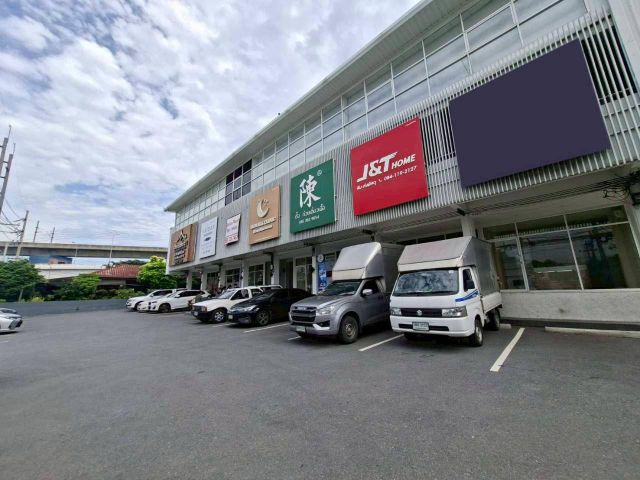 ให้เช่าอาคารพาณิชย์ 2 ชั้น ซ.ลาดกระบัง 9/3 ใกล้ APL ลาดกระบัง (N.1623)