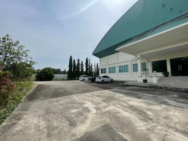 N190 ขายโรงงาน พร้อมสำนักงานออฟฟิศในตัว Factory Office โรงงานมีใบอนุญาต รง.4 พร้อม ผังเมืองสีเขียว ต.บ่อเงิน อ.ลาดหลุมแ