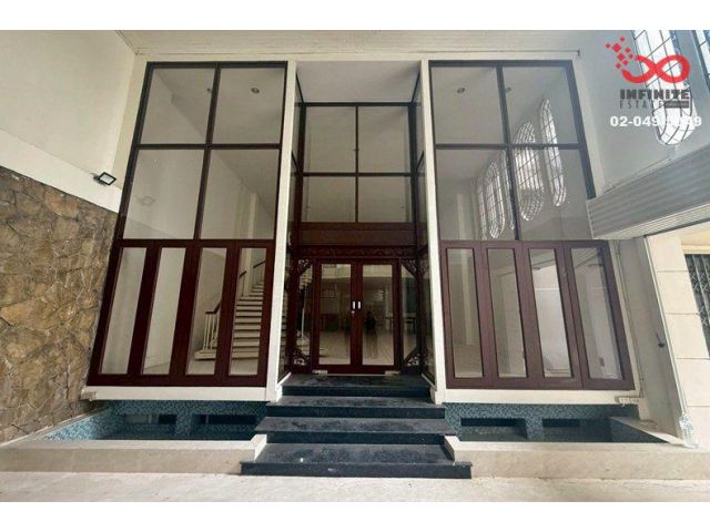 ขายและให้เช่าตึกแถว 5.5 ชั้น 70 ตร.ว. ถนนพระราม 4 - จารุเมือง บรรทัดทอง ปทุมวัน รีโนเวทใหม่ ใกล้ MRT หัวลำโพง